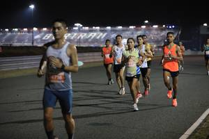 BIB: 28427, 716
                            <button type="button" onclick="openModal(15272808)" class="btn btn-primary btn-sm float-right btn-popup" data-toggle="modal" data-target=".modal-high-quality">
                        <i class="fas fa-shopping-cart"></i> Add to Cart
                    </button>
                                            <button type="button" onclick="isThisMe(15272808, true)" class="btn btn-success btn-sm float-right btn-popup btn-isme hidden" data-toggle="tooltip" data-placement="bottom" title="นี่คือรูปของคุณใช่ไหม คลิกที่นี่เพื่อเอาเข้าอัลบั้ม">
                        <i class="fas fa-plus"></i> Add to album
                    </button>
                    <button type="button" onclick="isThisMe(15272808, false)" class="btn btn-warning btn-sm float-right btn-popup btn-isnotme hidden">
                        <i class="fas fa-ban"></i> Remove from album
                    </button>