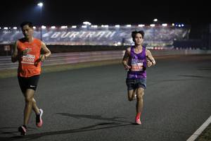 BIB: 20203, 2695
                            <button type="button" onclick="openModal(15272900)" class="btn btn-primary btn-sm float-right btn-popup" data-toggle="modal" data-target=".modal-high-quality">
                        <i class="fas fa-shopping-cart"></i> Add to Cart
                    </button>
                                            <button type="button" onclick="isThisMe(15272900, true)" class="btn btn-success btn-sm float-right btn-popup btn-isme hidden" data-toggle="tooltip" data-placement="bottom" title="นี่คือรูปของคุณใช่ไหม คลิกที่นี่เพื่อเอาเข้าอัลบั้ม">
                        <i class="fas fa-plus"></i> Add to album
                    </button>
                    <button type="button" onclick="isThisMe(15272900, false)" class="btn btn-warning btn-sm float-right btn-popup btn-isnotme hidden">
                        <i class="fas fa-ban"></i> Remove from album
                    </button>