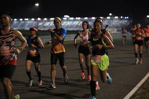 BIB: 5560, 29079
                            <button type="button" onclick="openModal(15273565)" class="btn btn-primary btn-sm float-right btn-popup" data-toggle="modal" data-target=".modal-high-quality">
                        <i class="fas fa-shopping-cart"></i> Add to Cart
                    </button>
                                            <button type="button" onclick="isThisMe(15273565, true)" class="btn btn-success btn-sm float-right btn-popup btn-isme hidden" data-toggle="tooltip" data-placement="bottom" title="นี่คือรูปของคุณใช่ไหม คลิกที่นี่เพื่อเอาเข้าอัลบั้ม">
                        <i class="fas fa-plus"></i> Add to album
                    </button>
                    <button type="button" onclick="isThisMe(15273565, false)" class="btn btn-warning btn-sm float-right btn-popup btn-isnotme hidden">
                        <i class="fas fa-ban"></i> Remove from album
                    </button>