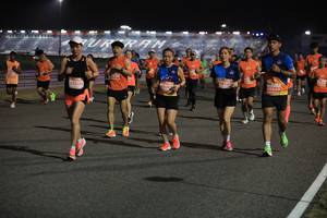 BIB: 26649, 23505
                            <button type="button" onclick="openModal(15277137)" class="btn btn-primary btn-sm float-right btn-popup" data-toggle="modal" data-target=".modal-high-quality">
                        <i class="fas fa-shopping-cart"></i> Add to Cart
                    </button>
                                            <button type="button" onclick="isThisMe(15277137, true)" class="btn btn-success btn-sm float-right btn-popup btn-isme hidden" data-toggle="tooltip" data-placement="bottom" title="นี่คือรูปของคุณใช่ไหม คลิกที่นี่เพื่อเอาเข้าอัลบั้ม">
                        <i class="fas fa-plus"></i> Add to album
                    </button>
                    <button type="button" onclick="isThisMe(15277137, false)" class="btn btn-warning btn-sm float-right btn-popup btn-isnotme hidden">
                        <i class="fas fa-ban"></i> Remove from album
                    </button>