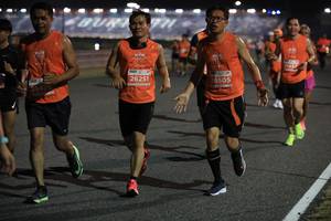 BIB: 4152, 26251, 26505, 264, 
                            <button type="button" onclick="openModal(15275811)" class="btn btn-primary btn-sm float-right btn-popup" data-toggle="modal" data-target=".modal-high-quality">
                        <i class="fas fa-shopping-cart"></i> Add to Cart
                    </button>
                                            <button type="button" onclick="isThisMe(15275811, true)" class="btn btn-success btn-sm float-right btn-popup btn-isme hidden" data-toggle="tooltip" data-placement="bottom" title="นี่คือรูปของคุณใช่ไหม คลิกที่นี่เพื่อเอาเข้าอัลบั้ม">
                        <i class="fas fa-plus"></i> Add to album
                    </button>
                    <button type="button" onclick="isThisMe(15275811, false)" class="btn btn-warning btn-sm float-right btn-popup btn-isnotme hidden">
                        <i class="fas fa-ban"></i> Remove from album
                    </button>