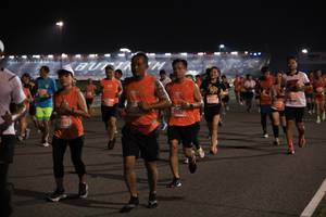 BIB: 22232, 79292
                            <button type="button" onclick="openModal(15277875)" class="btn btn-primary btn-sm float-right btn-popup" data-toggle="modal" data-target=".modal-high-quality">
                        <i class="fas fa-shopping-cart"></i> Add to Cart
                    </button>
                                            <button type="button" onclick="isThisMe(15277875, true)" class="btn btn-success btn-sm float-right btn-popup btn-isme hidden" data-toggle="tooltip" data-placement="bottom" title="นี่คือรูปของคุณใช่ไหม คลิกที่นี่เพื่อเอาเข้าอัลบั้ม">
                        <i class="fas fa-plus"></i> Add to album
                    </button>
                    <button type="button" onclick="isThisMe(15277875, false)" class="btn btn-warning btn-sm float-right btn-popup btn-isnotme hidden">
                        <i class="fas fa-ban"></i> Remove from album
                    </button>