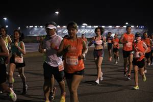 BIB: 4252, 25761, 100, 28895, 204, 
                            <button type="button" onclick="openModal(15274506)" class="btn btn-primary btn-sm float-right btn-popup" data-toggle="modal" data-target=".modal-high-quality">
                        <i class="fas fa-shopping-cart"></i> Add to Cart
                    </button>
                                            <button type="button" onclick="isThisMe(15274506, true)" class="btn btn-success btn-sm float-right btn-popup btn-isme hidden" data-toggle="tooltip" data-placement="bottom" title="นี่คือรูปของคุณใช่ไหม คลิกที่นี่เพื่อเอาเข้าอัลบั้ม">
                        <i class="fas fa-plus"></i> Add to album
                    </button>
                    <button type="button" onclick="isThisMe(15274506, false)" class="btn btn-warning btn-sm float-right btn-popup btn-isnotme hidden">
                        <i class="fas fa-ban"></i> Remove from album
                    </button>