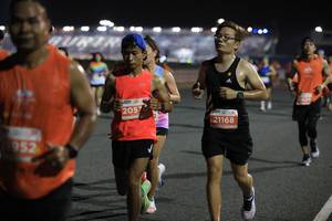 BIB: 2057, 21168, 952
                            <button type="button" onclick="openModal(15276756)" class="btn btn-primary btn-sm float-right btn-popup" data-toggle="modal" data-target=".modal-high-quality">
                        <i class="fas fa-shopping-cart"></i> Add to Cart
                    </button>
                                            <button type="button" onclick="isThisMe(15276756, true)" class="btn btn-success btn-sm float-right btn-popup btn-isme hidden" data-toggle="tooltip" data-placement="bottom" title="นี่คือรูปของคุณใช่ไหม คลิกที่นี่เพื่อเอาเข้าอัลบั้ม">
                        <i class="fas fa-plus"></i> Add to album
                    </button>
                    <button type="button" onclick="isThisMe(15276756, false)" class="btn btn-warning btn-sm float-right btn-popup btn-isnotme hidden">
                        <i class="fas fa-ban"></i> Remove from album
                    </button>