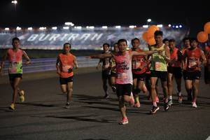 BIB: 20228
                            <button type="button" onclick="openModal(15272722)" class="btn btn-primary btn-sm float-right btn-popup" data-toggle="modal" data-target=".modal-high-quality">
                        <i class="fas fa-shopping-cart"></i> Add to Cart
                    </button>
                                            <button type="button" onclick="isThisMe(15272722, true)" class="btn btn-success btn-sm float-right btn-popup btn-isme hidden" data-toggle="tooltip" data-placement="bottom" title="นี่คือรูปของคุณใช่ไหม คลิกที่นี่เพื่อเอาเข้าอัลบั้ม">
                        <i class="fas fa-plus"></i> Add to album
                    </button>
                    <button type="button" onclick="isThisMe(15272722, false)" class="btn btn-warning btn-sm float-right btn-popup btn-isnotme hidden">
                        <i class="fas fa-ban"></i> Remove from album
                    </button>