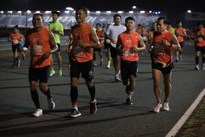 BIB: 15033, 10736, 325
                            <button type="button" onclick="openModal(15276381)" class="btn btn-primary btn-sm float-right btn-popup" data-toggle="modal" data-target=".modal-high-quality">
                        <i class="fas fa-shopping-cart"></i> Add to Cart
                    </button>
                                            <button type="button" onclick="isThisMe(15276381, true)" class="btn btn-success btn-sm float-right btn-popup btn-isme hidden" data-toggle="tooltip" data-placement="bottom" title="นี่คือรูปของคุณใช่ไหม คลิกที่นี่เพื่อเอาเข้าอัลบั้ม">
                        <i class="fas fa-plus"></i> Add to album
                    </button>
                    <button type="button" onclick="isThisMe(15276381, false)" class="btn btn-warning btn-sm float-right btn-popup btn-isnotme hidden">
                        <i class="fas fa-ban"></i> Remove from album
                    </button>