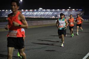 BIB: 25756, 22256
                            <button type="button" onclick="openModal(15273117)" class="btn btn-primary btn-sm float-right btn-popup" data-toggle="modal" data-target=".modal-high-quality">
                        <i class="fas fa-shopping-cart"></i> Add to Cart
                    </button>
                                            <button type="button" onclick="isThisMe(15273117, true)" class="btn btn-success btn-sm float-right btn-popup btn-isme hidden" data-toggle="tooltip" data-placement="bottom" title="นี่คือรูปของคุณใช่ไหม คลิกที่นี่เพื่อเอาเข้าอัลบั้ม">
                        <i class="fas fa-plus"></i> Add to album
                    </button>
                    <button type="button" onclick="isThisMe(15273117, false)" class="btn btn-warning btn-sm float-right btn-popup btn-isnotme hidden">
                        <i class="fas fa-ban"></i> Remove from album
                    </button>