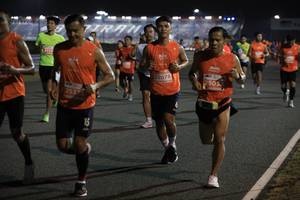 BIB: 23078, 2505, 253
                            <button type="button" onclick="openModal(15276377)" class="btn btn-primary btn-sm float-right btn-popup" data-toggle="modal" data-target=".modal-high-quality">
                        <i class="fas fa-shopping-cart"></i> Add to Cart
                    </button>
                                            <button type="button" onclick="isThisMe(15276377, true)" class="btn btn-success btn-sm float-right btn-popup btn-isme hidden" data-toggle="tooltip" data-placement="bottom" title="นี่คือรูปของคุณใช่ไหม คลิกที่นี่เพื่อเอาเข้าอัลบั้ม">
                        <i class="fas fa-plus"></i> Add to album
                    </button>
                    <button type="button" onclick="isThisMe(15276377, false)" class="btn btn-warning btn-sm float-right btn-popup btn-isnotme hidden">
                        <i class="fas fa-ban"></i> Remove from album
                    </button>