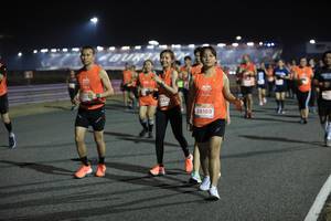 BIB: 180, 28189
                            <button type="button" onclick="openModal(15293963)" class="btn btn-primary btn-sm float-right btn-popup" data-toggle="modal" data-target=".modal-high-quality">
                        <i class="fas fa-shopping-cart"></i> Add to Cart
                    </button>
                                            <button type="button" onclick="isThisMe(15293963, true)" class="btn btn-success btn-sm float-right btn-popup btn-isme hidden" data-toggle="tooltip" data-placement="bottom" title="นี่คือรูปของคุณใช่ไหม คลิกที่นี่เพื่อเอาเข้าอัลบั้ม">
                        <i class="fas fa-plus"></i> Add to album
                    </button>
                    <button type="button" onclick="isThisMe(15293963, false)" class="btn btn-warning btn-sm float-right btn-popup btn-isnotme hidden">
                        <i class="fas fa-ban"></i> Remove from album
                    </button>