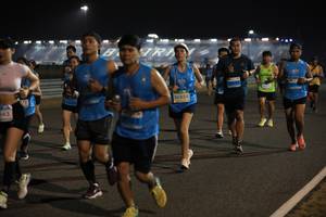 BIB: 0656, 0858
                            <button type="button" onclick="openModal(15176869)" class="btn btn-primary btn-sm float-right btn-popup" data-toggle="modal" data-target=".modal-high-quality">
                        <i class="fas fa-shopping-cart"></i> Add to Cart
                    </button>
                                            <button type="button" onclick="isThisMe(15176869, true)" class="btn btn-success btn-sm float-right btn-popup btn-isme hidden" data-toggle="tooltip" data-placement="bottom" title="นี่คือรูปของคุณใช่ไหม คลิกที่นี่เพื่อเอาเข้าอัลบั้ม">
                        <i class="fas fa-plus"></i> Add to album
                    </button>
                    <button type="button" onclick="isThisMe(15176869, false)" class="btn btn-warning btn-sm float-right btn-popup btn-isnotme hidden">
                        <i class="fas fa-ban"></i> Remove from album
                    </button>