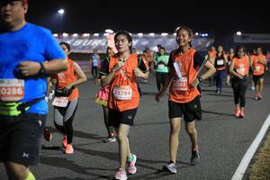 BIB: 25583, 23784, 0286, 29671
                            <button type="button" onclick="openModal(15294243)" class="btn btn-primary btn-sm float-right btn-popup" data-toggle="modal" data-target=".modal-high-quality">
                        <i class="fas fa-shopping-cart"></i> Add to Cart
                    </button>
                                            <button type="button" onclick="isThisMe(15294243, true)" class="btn btn-success btn-sm float-right btn-popup btn-isme hidden" data-toggle="tooltip" data-placement="bottom" title="นี่คือรูปของคุณใช่ไหม คลิกที่นี่เพื่อเอาเข้าอัลบั้ม">
                        <i class="fas fa-plus"></i> Add to album
                    </button>
                    <button type="button" onclick="isThisMe(15294243, false)" class="btn btn-warning btn-sm float-right btn-popup btn-isnotme hidden">
                        <i class="fas fa-ban"></i> Remove from album
                    </button>