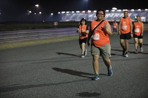 BIB: 3456
                            <button type="button" onclick="openModal(15295609)" class="btn btn-primary btn-sm float-right btn-popup" data-toggle="modal" data-target=".modal-high-quality">
                        <i class="fas fa-shopping-cart"></i> Add to Cart
                    </button>
                                            <button type="button" onclick="isThisMe(15295609, true)" class="btn btn-success btn-sm float-right btn-popup btn-isme hidden" data-toggle="tooltip" data-placement="bottom" title="นี่คือรูปของคุณใช่ไหม คลิกที่นี่เพื่อเอาเข้าอัลบั้ม">
                        <i class="fas fa-plus"></i> Add to album
                    </button>
                    <button type="button" onclick="isThisMe(15295609, false)" class="btn btn-warning btn-sm float-right btn-popup btn-isnotme hidden">
                        <i class="fas fa-ban"></i> Remove from album
                    </button>