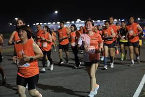 BIB: 23723
                            <button type="button" onclick="openModal(15293228)" class="btn btn-primary btn-sm float-right btn-popup" data-toggle="modal" data-target=".modal-high-quality">
                        <i class="fas fa-shopping-cart"></i> Add to Cart
                    </button>
                                            <button type="button" onclick="isThisMe(15293228, true)" class="btn btn-success btn-sm float-right btn-popup btn-isme hidden" data-toggle="tooltip" data-placement="bottom" title="นี่คือรูปของคุณใช่ไหม คลิกที่นี่เพื่อเอาเข้าอัลบั้ม">
                        <i class="fas fa-plus"></i> Add to album
                    </button>
                    <button type="button" onclick="isThisMe(15293228, false)" class="btn btn-warning btn-sm float-right btn-popup btn-isnotme hidden">
                        <i class="fas fa-ban"></i> Remove from album
                    </button>