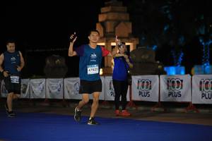 BIB: 47923, 40368, 100
                            <button type="button" onclick="openModal(15110202)" class="btn btn-primary btn-sm float-right btn-popup" data-toggle="modal" data-target=".modal-high-quality">
                        <i class="fas fa-shopping-cart"></i> Add to Cart
                    </button>
                                            <button type="button" onclick="isThisMe(15110202, true)" class="btn btn-success btn-sm float-right btn-popup btn-isme hidden" data-toggle="tooltip" data-placement="bottom" title="นี่คือรูปของคุณใช่ไหม คลิกที่นี่เพื่อเอาเข้าอัลบั้ม">
                        <i class="fas fa-plus"></i> Add to album
                    </button>
                    <button type="button" onclick="isThisMe(15110202, false)" class="btn btn-warning btn-sm float-right btn-popup btn-isnotme hidden">
                        <i class="fas fa-ban"></i> Remove from album
                    </button>