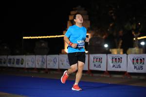 BIB: 76401
                            <button type="button" onclick="openModal(15095116)" class="btn btn-primary btn-sm float-right btn-popup" data-toggle="modal" data-target=".modal-high-quality">
                        <i class="fas fa-shopping-cart"></i> Add to Cart
                    </button>
                                            <button type="button" onclick="isThisMe(15095116, true)" class="btn btn-success btn-sm float-right btn-popup btn-isme hidden" data-toggle="tooltip" data-placement="bottom" title="นี่คือรูปของคุณใช่ไหม คลิกที่นี่เพื่อเอาเข้าอัลบั้ม">
                        <i class="fas fa-plus"></i> Add to album
                    </button>
                    <button type="button" onclick="isThisMe(15095116, false)" class="btn btn-warning btn-sm float-right btn-popup btn-isnotme hidden">
                        <i class="fas fa-ban"></i> Remove from album
                    </button>