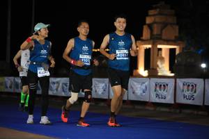 BIB: 40857, 4101, 43247
                            <button type="button" onclick="openModal(15108617)" class="btn btn-primary btn-sm float-right btn-popup" data-toggle="modal" data-target=".modal-high-quality">
                        <i class="fas fa-shopping-cart"></i> Add to Cart
                    </button>
                                            <button type="button" onclick="isThisMe(15108617, true)" class="btn btn-success btn-sm float-right btn-popup btn-isme hidden" data-toggle="tooltip" data-placement="bottom" title="นี่คือรูปของคุณใช่ไหม คลิกที่นี่เพื่อเอาเข้าอัลบั้ม">
                        <i class="fas fa-plus"></i> Add to album
                    </button>
                    <button type="button" onclick="isThisMe(15108617, false)" class="btn btn-warning btn-sm float-right btn-popup btn-isnotme hidden">
                        <i class="fas fa-ban"></i> Remove from album
                    </button>