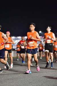 BIB: 20138, 23514, 25321
                            <button type="button" onclick="openModal(14483073)" class="btn btn-primary btn-sm float-right btn-popup" data-toggle="modal" data-target=".modal-high-quality">
                        <i class="fas fa-shopping-cart"></i> Add to Cart
                    </button>
                                            <button type="button" onclick="isThisMe(14483073, true)" class="btn btn-success btn-sm float-right btn-popup btn-isme hidden" data-toggle="tooltip" data-placement="bottom" title="นี่คือรูปของคุณใช่ไหม คลิกที่นี่เพื่อเอาเข้าอัลบั้ม">
                        <i class="fas fa-plus"></i> Add to album
                    </button>
                    <button type="button" onclick="isThisMe(14483073, false)" class="btn btn-warning btn-sm float-right btn-popup btn-isnotme hidden">
                        <i class="fas fa-ban"></i> Remove from album
                    </button>