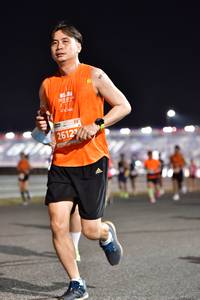 BIB: 26127
                            <button type="button" onclick="openModal(14453609)" class="btn btn-primary btn-sm float-right btn-popup" data-toggle="modal" data-target=".modal-high-quality">
                        <i class="fas fa-shopping-cart"></i> Add to Cart
                    </button>
                                            <button type="button" onclick="isThisMe(14453609, true)" class="btn btn-success btn-sm float-right btn-popup btn-isme hidden" data-toggle="tooltip" data-placement="bottom" title="นี่คือรูปของคุณใช่ไหม คลิกที่นี่เพื่อเอาเข้าอัลบั้ม">
                        <i class="fas fa-plus"></i> Add to album
                    </button>
                    <button type="button" onclick="isThisMe(14453609, false)" class="btn btn-warning btn-sm float-right btn-popup btn-isnotme hidden">
                        <i class="fas fa-ban"></i> Remove from album
                    </button>