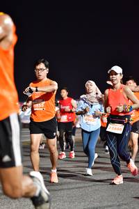 BIB: 5855, 29831, 23886
                            <button type="button" onclick="openModal(14479116)" class="btn btn-primary btn-sm float-right btn-popup" data-toggle="modal" data-target=".modal-high-quality">
                        <i class="fas fa-shopping-cart"></i> Add to Cart
                    </button>
                                            <button type="button" onclick="isThisMe(14479116, true)" class="btn btn-success btn-sm float-right btn-popup btn-isme hidden" data-toggle="tooltip" data-placement="bottom" title="นี่คือรูปของคุณใช่ไหม คลิกที่นี่เพื่อเอาเข้าอัลบั้ม">
                        <i class="fas fa-plus"></i> Add to album
                    </button>
                    <button type="button" onclick="isThisMe(14479116, false)" class="btn btn-warning btn-sm float-right btn-popup btn-isnotme hidden">
                        <i class="fas fa-ban"></i> Remove from album
                    </button>