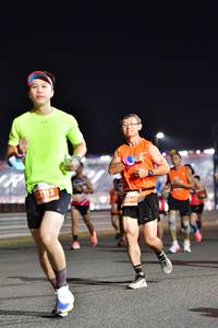 BIB: 213, 0541, 
                            <button type="button" onclick="openModal(14444251)" class="btn btn-primary btn-sm float-right btn-popup" data-toggle="modal" data-target=".modal-high-quality">
                        <i class="fas fa-shopping-cart"></i> Add to Cart
                    </button>
                                            <button type="button" onclick="isThisMe(14444251, true)" class="btn btn-success btn-sm float-right btn-popup btn-isme hidden" data-toggle="tooltip" data-placement="bottom" title="นี่คือรูปของคุณใช่ไหม คลิกที่นี่เพื่อเอาเข้าอัลบั้ม">
                        <i class="fas fa-plus"></i> Add to album
                    </button>
                    <button type="button" onclick="isThisMe(14444251, false)" class="btn btn-warning btn-sm float-right btn-popup btn-isnotme hidden">
                        <i class="fas fa-ban"></i> Remove from album
                    </button>