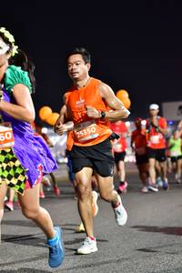 BIB: 25350
                            <button type="button" onclick="openModal(14442506)" class="btn btn-primary btn-sm float-right btn-popup" data-toggle="modal" data-target=".modal-high-quality">
                        <i class="fas fa-shopping-cart"></i> Add to Cart
                    </button>
                                            <button type="button" onclick="isThisMe(14442506, true)" class="btn btn-success btn-sm float-right btn-popup btn-isme hidden" data-toggle="tooltip" data-placement="bottom" title="นี่คือรูปของคุณใช่ไหม คลิกที่นี่เพื่อเอาเข้าอัลบั้ม">
                        <i class="fas fa-plus"></i> Add to album
                    </button>
                    <button type="button" onclick="isThisMe(14442506, false)" class="btn btn-warning btn-sm float-right btn-popup btn-isnotme hidden">
                        <i class="fas fa-ban"></i> Remove from album
                    </button>