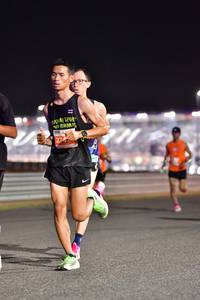 BIB: 274
                            <button type="button" onclick="openModal(14430533)" class="btn btn-primary btn-sm float-right btn-popup" data-toggle="modal" data-target=".modal-high-quality">
                        <i class="fas fa-shopping-cart"></i> Add to Cart
                    </button>
                                            <button type="button" onclick="isThisMe(14430533, true)" class="btn btn-success btn-sm float-right btn-popup btn-isme hidden" data-toggle="tooltip" data-placement="bottom" title="นี่คือรูปของคุณใช่ไหม คลิกที่นี่เพื่อเอาเข้าอัลบั้ม">
                        <i class="fas fa-plus"></i> Add to album
                    </button>
                    <button type="button" onclick="isThisMe(14430533, false)" class="btn btn-warning btn-sm float-right btn-popup btn-isnotme hidden">
                        <i class="fas fa-ban"></i> Remove from album
                    </button>