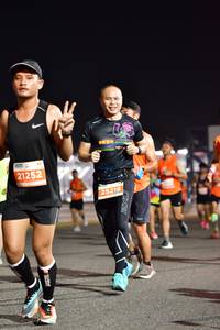 BIB: 21252, 25218
                            <button type="button" onclick="openModal(14450690)" class="btn btn-primary btn-sm float-right btn-popup" data-toggle="modal" data-target=".modal-high-quality">
                        <i class="fas fa-shopping-cart"></i> Add to Cart
                    </button>
                                            <button type="button" onclick="isThisMe(14450690, true)" class="btn btn-success btn-sm float-right btn-popup btn-isme hidden" data-toggle="tooltip" data-placement="bottom" title="นี่คือรูปของคุณใช่ไหม คลิกที่นี่เพื่อเอาเข้าอัลบั้ม">
                        <i class="fas fa-plus"></i> Add to album
                    </button>
                    <button type="button" onclick="isThisMe(14450690, false)" class="btn btn-warning btn-sm float-right btn-popup btn-isnotme hidden">
                        <i class="fas fa-ban"></i> Remove from album
                    </button>