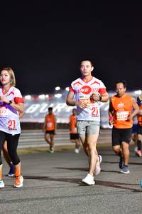 BIB: 0904, 177
                            <button type="button" onclick="openModal(14471118)" class="btn btn-primary btn-sm float-right btn-popup" data-toggle="modal" data-target=".modal-high-quality">
                        <i class="fas fa-shopping-cart"></i> Add to Cart
                    </button>
                                            <button type="button" onclick="isThisMe(14471118, true)" class="btn btn-success btn-sm float-right btn-popup btn-isme hidden" data-toggle="tooltip" data-placement="bottom" title="นี่คือรูปของคุณใช่ไหม คลิกที่นี่เพื่อเอาเข้าอัลบั้ม">
                        <i class="fas fa-plus"></i> Add to album
                    </button>
                    <button type="button" onclick="isThisMe(14471118, false)" class="btn btn-warning btn-sm float-right btn-popup btn-isnotme hidden">
                        <i class="fas fa-ban"></i> Remove from album
                    </button>