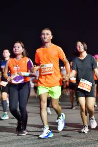 BIB: 20601, 4109, 21222
                            <button type="button" onclick="openModal(14484068)" class="btn btn-primary btn-sm float-right btn-popup" data-toggle="modal" data-target=".modal-high-quality">
                        <i class="fas fa-shopping-cart"></i> Add to Cart
                    </button>
                                            <button type="button" onclick="isThisMe(14484068, true)" class="btn btn-success btn-sm float-right btn-popup btn-isme hidden" data-toggle="tooltip" data-placement="bottom" title="นี่คือรูปของคุณใช่ไหม คลิกที่นี่เพื่อเอาเข้าอัลบั้ม">
                        <i class="fas fa-plus"></i> Add to album
                    </button>
                    <button type="button" onclick="isThisMe(14484068, false)" class="btn btn-warning btn-sm float-right btn-popup btn-isnotme hidden">
                        <i class="fas fa-ban"></i> Remove from album
                    </button>