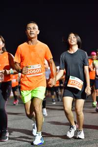 BIB: 20601, 21222
                            <button type="button" onclick="openModal(14484187)" class="btn btn-primary btn-sm float-right btn-popup" data-toggle="modal" data-target=".modal-high-quality">
                        <i class="fas fa-shopping-cart"></i> Add to Cart
                    </button>
                                            <button type="button" onclick="isThisMe(14484187, true)" class="btn btn-success btn-sm float-right btn-popup btn-isme hidden" data-toggle="tooltip" data-placement="bottom" title="นี่คือรูปของคุณใช่ไหม คลิกที่นี่เพื่อเอาเข้าอัลบั้ม">
                        <i class="fas fa-plus"></i> Add to album
                    </button>
                    <button type="button" onclick="isThisMe(14484187, false)" class="btn btn-warning btn-sm float-right btn-popup btn-isnotme hidden">
                        <i class="fas fa-ban"></i> Remove from album
                    </button>