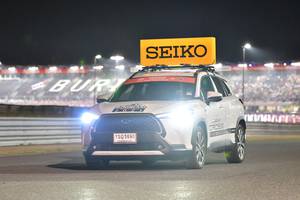 BIB: 100, 5690
                            <button type="button" onclick="openModal(14428380)" class="btn btn-primary btn-sm float-right btn-popup" data-toggle="modal" data-target=".modal-high-quality">
                        <i class="fas fa-shopping-cart"></i> Add to Cart
                    </button>
                                            <button type="button" onclick="isThisMe(14428380, true)" class="btn btn-success btn-sm float-right btn-popup btn-isme hidden" data-toggle="tooltip" data-placement="bottom" title="นี่คือรูปของคุณใช่ไหม คลิกที่นี่เพื่อเอาเข้าอัลบั้ม">
                        <i class="fas fa-plus"></i> Add to album
                    </button>
                    <button type="button" onclick="isThisMe(14428380, false)" class="btn btn-warning btn-sm float-right btn-popup btn-isnotme hidden">
                        <i class="fas fa-ban"></i> Remove from album
                    </button>