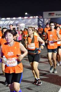 BIB: 23380, 28591
                            <button type="button" onclick="openModal(14671132)" class="btn btn-primary btn-sm float-right btn-popup" data-toggle="modal" data-target=".modal-high-quality">
                        <i class="fas fa-shopping-cart"></i> Add to Cart
                    </button>
                                            <button type="button" onclick="isThisMe(14671132, true)" class="btn btn-success btn-sm float-right btn-popup btn-isme hidden" data-toggle="tooltip" data-placement="bottom" title="นี่คือรูปของคุณใช่ไหม คลิกที่นี่เพื่อเอาเข้าอัลบั้ม">
                        <i class="fas fa-plus"></i> Add to album
                    </button>
                    <button type="button" onclick="isThisMe(14671132, false)" class="btn btn-warning btn-sm float-right btn-popup btn-isnotme hidden">
                        <i class="fas fa-ban"></i> Remove from album
                    </button>