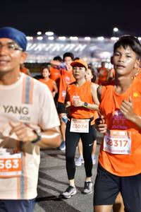 BIB: 2028, 23074, 28317, 563
                            <button type="button" onclick="openModal(14659526)" class="btn btn-primary btn-sm float-right btn-popup" data-toggle="modal" data-target=".modal-high-quality">
                        <i class="fas fa-shopping-cart"></i> Add to Cart
                    </button>
                                            <button type="button" onclick="isThisMe(14659526, true)" class="btn btn-success btn-sm float-right btn-popup btn-isme hidden" data-toggle="tooltip" data-placement="bottom" title="นี่คือรูปของคุณใช่ไหม คลิกที่นี่เพื่อเอาเข้าอัลบั้ม">
                        <i class="fas fa-plus"></i> Add to album
                    </button>
                    <button type="button" onclick="isThisMe(14659526, false)" class="btn btn-warning btn-sm float-right btn-popup btn-isnotme hidden">
                        <i class="fas fa-ban"></i> Remove from album
                    </button>