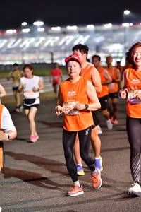 BIB: 226, 
                            <button type="button" onclick="openModal(14685098)" class="btn btn-primary btn-sm float-right btn-popup" data-toggle="modal" data-target=".modal-high-quality">
                        <i class="fas fa-shopping-cart"></i> Add to Cart
                    </button>
                                            <button type="button" onclick="isThisMe(14685098, true)" class="btn btn-success btn-sm float-right btn-popup btn-isme hidden" data-toggle="tooltip" data-placement="bottom" title="นี่คือรูปของคุณใช่ไหม คลิกที่นี่เพื่อเอาเข้าอัลบั้ม">
                        <i class="fas fa-plus"></i> Add to album
                    </button>
                    <button type="button" onclick="isThisMe(14685098, false)" class="btn btn-warning btn-sm float-right btn-popup btn-isnotme hidden">
                        <i class="fas fa-ban"></i> Remove from album
                    </button>