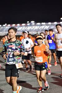 BIB: 2720, 22667, 050
                            <button type="button" onclick="openModal(14664406)" class="btn btn-primary btn-sm float-right btn-popup" data-toggle="modal" data-target=".modal-high-quality">
                        <i class="fas fa-shopping-cart"></i> Add to Cart
                    </button>
                                            <button type="button" onclick="isThisMe(14664406, true)" class="btn btn-success btn-sm float-right btn-popup btn-isme hidden" data-toggle="tooltip" data-placement="bottom" title="นี่คือรูปของคุณใช่ไหม คลิกที่นี่เพื่อเอาเข้าอัลบั้ม">
                        <i class="fas fa-plus"></i> Add to album
                    </button>
                    <button type="button" onclick="isThisMe(14664406, false)" class="btn btn-warning btn-sm float-right btn-popup btn-isnotme hidden">
                        <i class="fas fa-ban"></i> Remove from album
                    </button>