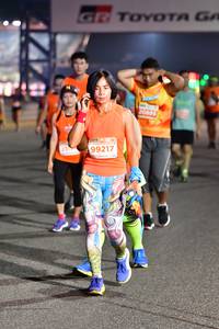 BIB: 895, 99217
                            <button type="button" onclick="openModal(14707769)" class="btn btn-primary btn-sm float-right btn-popup" data-toggle="modal" data-target=".modal-high-quality">
                        <i class="fas fa-shopping-cart"></i> Add to Cart
                    </button>
                                            <button type="button" onclick="isThisMe(14707769, true)" class="btn btn-success btn-sm float-right btn-popup btn-isme hidden" data-toggle="tooltip" data-placement="bottom" title="นี่คือรูปของคุณใช่ไหม คลิกที่นี่เพื่อเอาเข้าอัลบั้ม">
                        <i class="fas fa-plus"></i> Add to album
                    </button>
                    <button type="button" onclick="isThisMe(14707769, false)" class="btn btn-warning btn-sm float-right btn-popup btn-isnotme hidden">
                        <i class="fas fa-ban"></i> Remove from album
                    </button>