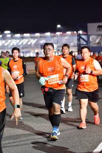 BIB: 25834, 20202, 21479
                            <button type="button" onclick="openModal(14693780)" class="btn btn-primary btn-sm float-right btn-popup" data-toggle="modal" data-target=".modal-high-quality">
                        <i class="fas fa-shopping-cart"></i> Add to Cart
                    </button>
                                            <button type="button" onclick="isThisMe(14693780, true)" class="btn btn-success btn-sm float-right btn-popup btn-isme hidden" data-toggle="tooltip" data-placement="bottom" title="นี่คือรูปของคุณใช่ไหม คลิกที่นี่เพื่อเอาเข้าอัลบั้ม">
                        <i class="fas fa-plus"></i> Add to album
                    </button>
                    <button type="button" onclick="isThisMe(14693780, false)" class="btn btn-warning btn-sm float-right btn-popup btn-isnotme hidden">
                        <i class="fas fa-ban"></i> Remove from album
                    </button>