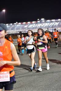 BIB: 270, 018
                            <button type="button" onclick="openModal(14666117)" class="btn btn-primary btn-sm float-right btn-popup" data-toggle="modal" data-target=".modal-high-quality">
                        <i class="fas fa-shopping-cart"></i> Add to Cart
                    </button>
                                            <button type="button" onclick="isThisMe(14666117, true)" class="btn btn-success btn-sm float-right btn-popup btn-isme hidden" data-toggle="tooltip" data-placement="bottom" title="นี่คือรูปของคุณใช่ไหม คลิกที่นี่เพื่อเอาเข้าอัลบั้ม">
                        <i class="fas fa-plus"></i> Add to album
                    </button>
                    <button type="button" onclick="isThisMe(14666117, false)" class="btn btn-warning btn-sm float-right btn-popup btn-isnotme hidden">
                        <i class="fas fa-ban"></i> Remove from album
                    </button>