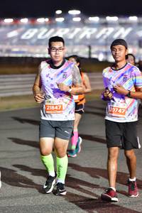 BIB: 21847, 20747
                            <button type="button" onclick="openModal(14713029)" class="btn btn-primary btn-sm float-right btn-popup" data-toggle="modal" data-target=".modal-high-quality">
                        <i class="fas fa-shopping-cart"></i> Add to Cart
                    </button>
                                            <button type="button" onclick="isThisMe(14713029, true)" class="btn btn-success btn-sm float-right btn-popup btn-isme hidden" data-toggle="tooltip" data-placement="bottom" title="นี่คือรูปของคุณใช่ไหม คลิกที่นี่เพื่อเอาเข้าอัลบั้ม">
                        <i class="fas fa-plus"></i> Add to album
                    </button>
                    <button type="button" onclick="isThisMe(14713029, false)" class="btn btn-warning btn-sm float-right btn-popup btn-isnotme hidden">
                        <i class="fas fa-ban"></i> Remove from album
                    </button>