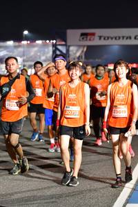 BIB: 2825, 23019, 20713
                            <button type="button" onclick="openModal(14679384)" class="btn btn-primary btn-sm float-right btn-popup" data-toggle="modal" data-target=".modal-high-quality">
                        <i class="fas fa-shopping-cart"></i> Add to Cart
                    </button>
                                            <button type="button" onclick="isThisMe(14679384, true)" class="btn btn-success btn-sm float-right btn-popup btn-isme hidden" data-toggle="tooltip" data-placement="bottom" title="นี่คือรูปของคุณใช่ไหม คลิกที่นี่เพื่อเอาเข้าอัลบั้ม">
                        <i class="fas fa-plus"></i> Add to album
                    </button>
                    <button type="button" onclick="isThisMe(14679384, false)" class="btn btn-warning btn-sm float-right btn-popup btn-isnotme hidden">
                        <i class="fas fa-ban"></i> Remove from album
                    </button>