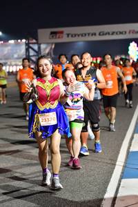 BIB: 652, 23370
                            <button type="button" onclick="openModal(14697190)" class="btn btn-primary btn-sm float-right btn-popup" data-toggle="modal" data-target=".modal-high-quality">
                        <i class="fas fa-shopping-cart"></i> Add to Cart
                    </button>
                                            <button type="button" onclick="isThisMe(14697190, true)" class="btn btn-success btn-sm float-right btn-popup btn-isme hidden" data-toggle="tooltip" data-placement="bottom" title="นี่คือรูปของคุณใช่ไหม คลิกที่นี่เพื่อเอาเข้าอัลบั้ม">
                        <i class="fas fa-plus"></i> Add to album
                    </button>
                    <button type="button" onclick="isThisMe(14697190, false)" class="btn btn-warning btn-sm float-right btn-popup btn-isnotme hidden">
                        <i class="fas fa-ban"></i> Remove from album
                    </button>