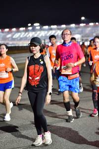 BIB: 2020, 28516
                            <button type="button" onclick="openModal(14699143)" class="btn btn-primary btn-sm float-right btn-popup" data-toggle="modal" data-target=".modal-high-quality">
                        <i class="fas fa-shopping-cart"></i> Add to Cart
                    </button>
                                            <button type="button" onclick="isThisMe(14699143, true)" class="btn btn-success btn-sm float-right btn-popup btn-isme hidden" data-toggle="tooltip" data-placement="bottom" title="นี่คือรูปของคุณใช่ไหม คลิกที่นี่เพื่อเอาเข้าอัลบั้ม">
                        <i class="fas fa-plus"></i> Add to album
                    </button>
                    <button type="button" onclick="isThisMe(14699143, false)" class="btn btn-warning btn-sm float-right btn-popup btn-isnotme hidden">
                        <i class="fas fa-ban"></i> Remove from album
                    </button>