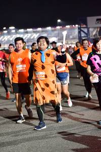 BIB: 296, 21988, 26204
                            <button type="button" onclick="openModal(14697461)" class="btn btn-primary btn-sm float-right btn-popup" data-toggle="modal" data-target=".modal-high-quality">
                        <i class="fas fa-shopping-cart"></i> Add to Cart
                    </button>
                                            <button type="button" onclick="isThisMe(14697461, true)" class="btn btn-success btn-sm float-right btn-popup btn-isme hidden" data-toggle="tooltip" data-placement="bottom" title="นี่คือรูปของคุณใช่ไหม คลิกที่นี่เพื่อเอาเข้าอัลบั้ม">
                        <i class="fas fa-plus"></i> Add to album
                    </button>
                    <button type="button" onclick="isThisMe(14697461, false)" class="btn btn-warning btn-sm float-right btn-popup btn-isnotme hidden">
                        <i class="fas fa-ban"></i> Remove from album
                    </button>