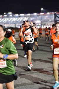 BIB: 2143, 283
                            <button type="button" onclick="openModal(14680212)" class="btn btn-primary btn-sm float-right btn-popup" data-toggle="modal" data-target=".modal-high-quality">
                        <i class="fas fa-shopping-cart"></i> Add to Cart
                    </button>
                                            <button type="button" onclick="isThisMe(14680212, true)" class="btn btn-success btn-sm float-right btn-popup btn-isme hidden" data-toggle="tooltip" data-placement="bottom" title="นี่คือรูปของคุณใช่ไหม คลิกที่นี่เพื่อเอาเข้าอัลบั้ม">
                        <i class="fas fa-plus"></i> Add to album
                    </button>
                    <button type="button" onclick="isThisMe(14680212, false)" class="btn btn-warning btn-sm float-right btn-popup btn-isnotme hidden">
                        <i class="fas fa-ban"></i> Remove from album
                    </button>