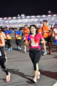 BIB: 29284
                            <button type="button" onclick="openModal(14660511)" class="btn btn-primary btn-sm float-right btn-popup" data-toggle="modal" data-target=".modal-high-quality">
                        <i class="fas fa-shopping-cart"></i> Add to Cart
                    </button>
                                            <button type="button" onclick="isThisMe(14660511, true)" class="btn btn-success btn-sm float-right btn-popup btn-isme hidden" data-toggle="tooltip" data-placement="bottom" title="นี่คือรูปของคุณใช่ไหม คลิกที่นี่เพื่อเอาเข้าอัลบั้ม">
                        <i class="fas fa-plus"></i> Add to album
                    </button>
                    <button type="button" onclick="isThisMe(14660511, false)" class="btn btn-warning btn-sm float-right btn-popup btn-isnotme hidden">
                        <i class="fas fa-ban"></i> Remove from album
                    </button>