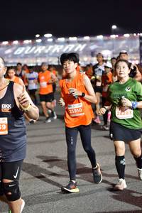 BIB: 25910, 28283
                            <button type="button" onclick="openModal(14680072)" class="btn btn-primary btn-sm float-right btn-popup" data-toggle="modal" data-target=".modal-high-quality">
                        <i class="fas fa-shopping-cart"></i> Add to Cart
                    </button>
                                            <button type="button" onclick="isThisMe(14680072, true)" class="btn btn-success btn-sm float-right btn-popup btn-isme hidden" data-toggle="tooltip" data-placement="bottom" title="นี่คือรูปของคุณใช่ไหม คลิกที่นี่เพื่อเอาเข้าอัลบั้ม">
                        <i class="fas fa-plus"></i> Add to album
                    </button>
                    <button type="button" onclick="isThisMe(14680072, false)" class="btn btn-warning btn-sm float-right btn-popup btn-isnotme hidden">
                        <i class="fas fa-ban"></i> Remove from album
                    </button>