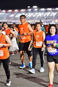 BIB: 29801, 28648
                            <button type="button" onclick="openModal(14691292)" class="btn btn-primary btn-sm float-right btn-popup" data-toggle="modal" data-target=".modal-high-quality">
                        <i class="fas fa-shopping-cart"></i> Add to Cart
                    </button>
                                            <button type="button" onclick="isThisMe(14691292, true)" class="btn btn-success btn-sm float-right btn-popup btn-isme hidden" data-toggle="tooltip" data-placement="bottom" title="นี่คือรูปของคุณใช่ไหม คลิกที่นี่เพื่อเอาเข้าอัลบั้ม">
                        <i class="fas fa-plus"></i> Add to album
                    </button>
                    <button type="button" onclick="isThisMe(14691292, false)" class="btn btn-warning btn-sm float-right btn-popup btn-isnotme hidden">
                        <i class="fas fa-ban"></i> Remove from album
                    </button>