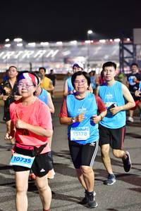 BIB: 15178, 10735
                            <button type="button" onclick="openModal(14888609)" class="btn btn-primary btn-sm float-right btn-popup" data-toggle="modal" data-target=".modal-high-quality">
                        <i class="fas fa-shopping-cart"></i> Add to Cart
                    </button>
                                            <button type="button" onclick="isThisMe(14888609, true)" class="btn btn-success btn-sm float-right btn-popup btn-isme hidden" data-toggle="tooltip" data-placement="bottom" title="นี่คือรูปของคุณใช่ไหม คลิกที่นี่เพื่อเอาเข้าอัลบั้ม">
                        <i class="fas fa-plus"></i> Add to album
                    </button>
                    <button type="button" onclick="isThisMe(14888609, false)" class="btn btn-warning btn-sm float-right btn-popup btn-isnotme hidden">
                        <i class="fas fa-ban"></i> Remove from album
                    </button>