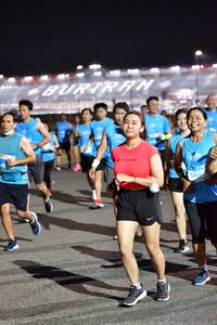BIB: 148
                            <button type="button" onclick="openModal(14886554)" class="btn btn-primary btn-sm float-right btn-popup" data-toggle="modal" data-target=".modal-high-quality">
                        <i class="fas fa-shopping-cart"></i> Add to Cart
                    </button>
                                            <button type="button" onclick="isThisMe(14886554, true)" class="btn btn-success btn-sm float-right btn-popup btn-isme hidden" data-toggle="tooltip" data-placement="bottom" title="นี่คือรูปของคุณใช่ไหม คลิกที่นี่เพื่อเอาเข้าอัลบั้ม">
                        <i class="fas fa-plus"></i> Add to album
                    </button>
                    <button type="button" onclick="isThisMe(14886554, false)" class="btn btn-warning btn-sm float-right btn-popup btn-isnotme hidden">
                        <i class="fas fa-ban"></i> Remove from album
                    </button>