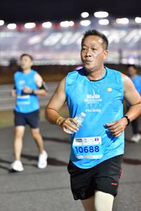 BIB: 2021, 10688
                            <button type="button" onclick="openModal(14870706)" class="btn btn-primary btn-sm float-right btn-popup" data-toggle="modal" data-target=".modal-high-quality">
                        <i class="fas fa-shopping-cart"></i> Add to Cart
                    </button>
                                            <button type="button" onclick="isThisMe(14870706, true)" class="btn btn-success btn-sm float-right btn-popup btn-isme hidden" data-toggle="tooltip" data-placement="bottom" title="นี่คือรูปของคุณใช่ไหม คลิกที่นี่เพื่อเอาเข้าอัลบั้ม">
                        <i class="fas fa-plus"></i> Add to album
                    </button>
                    <button type="button" onclick="isThisMe(14870706, false)" class="btn btn-warning btn-sm float-right btn-popup btn-isnotme hidden">
                        <i class="fas fa-ban"></i> Remove from album
                    </button>